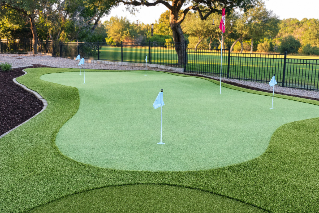Putting green turf in Eureka, CA